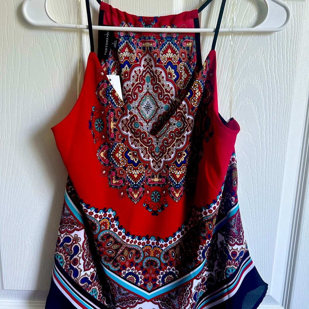 Scarf tank
